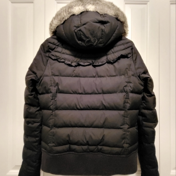 Juicy Couture Puffer Jacket - Picture 2 of 3